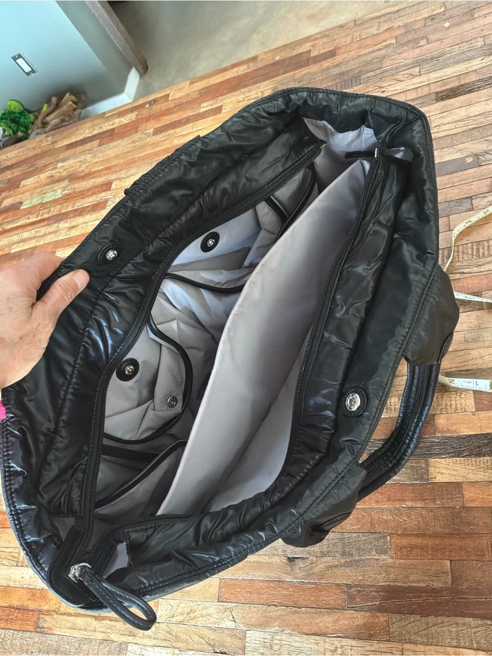 caraa Black Quilted Puffer Tote